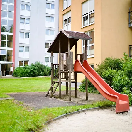 Edler Wohnraum Noble Stadtoase Mit Boxspringbett, Kaffeevollautomat, Lift & Parkplatz *