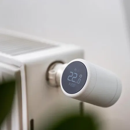 Edler Wohnraum Noble Stadtoase Mit Boxspringbett, Kaffeevollautomat, Lift&parkplatz Chemnitz