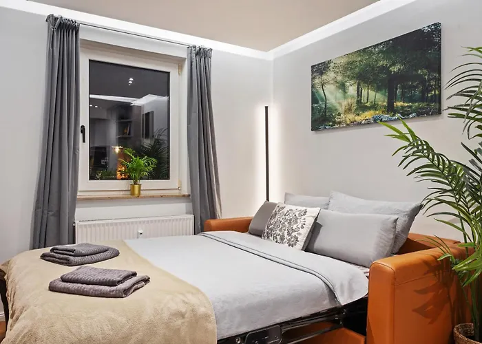Edler Wohnraum Noble Stadtoase Mit Boxspringbett, Kaffeevollautomat, Lift & Parkplatz Chemnitz